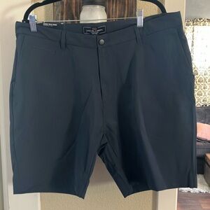 Nickel and Iron NWT men’s short